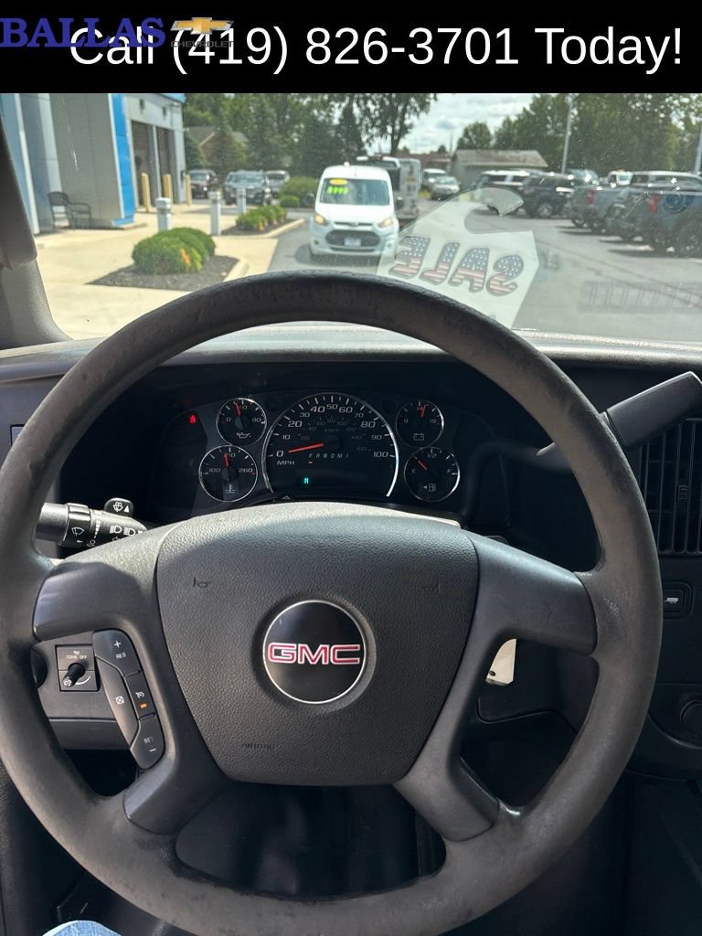 Certified 2017 GMC Savana 2500 Extended RWD image 12