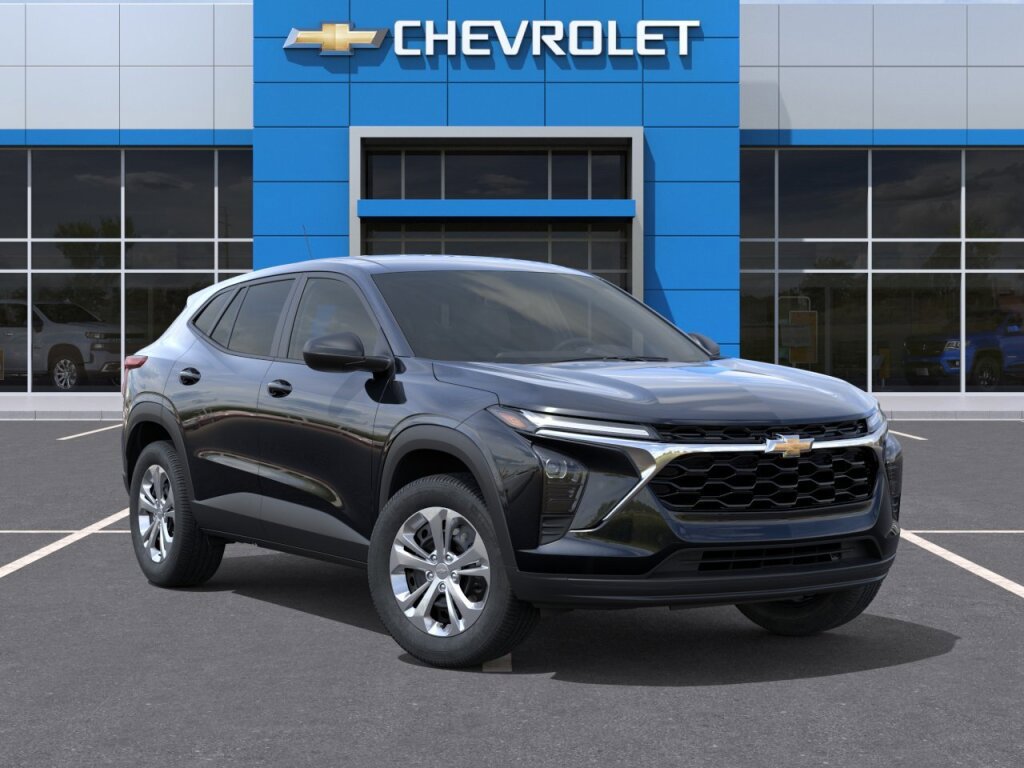 New 2026 Chevrolet Trax LS FWD image 8