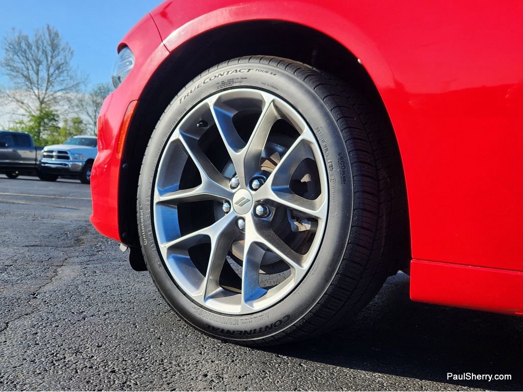 Used 2020 Dodge Charger SXT w/ Plus Group RWD image 10