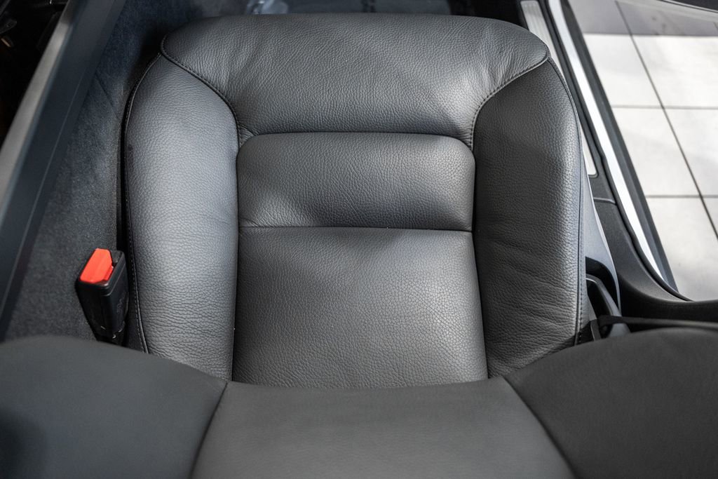 Used 2025 Volvo V60 B5 Cross Country Plus image 28