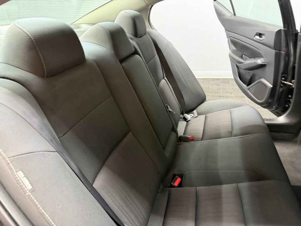 Used 2022 Nissan Altima 2.5 SV FWD image 44