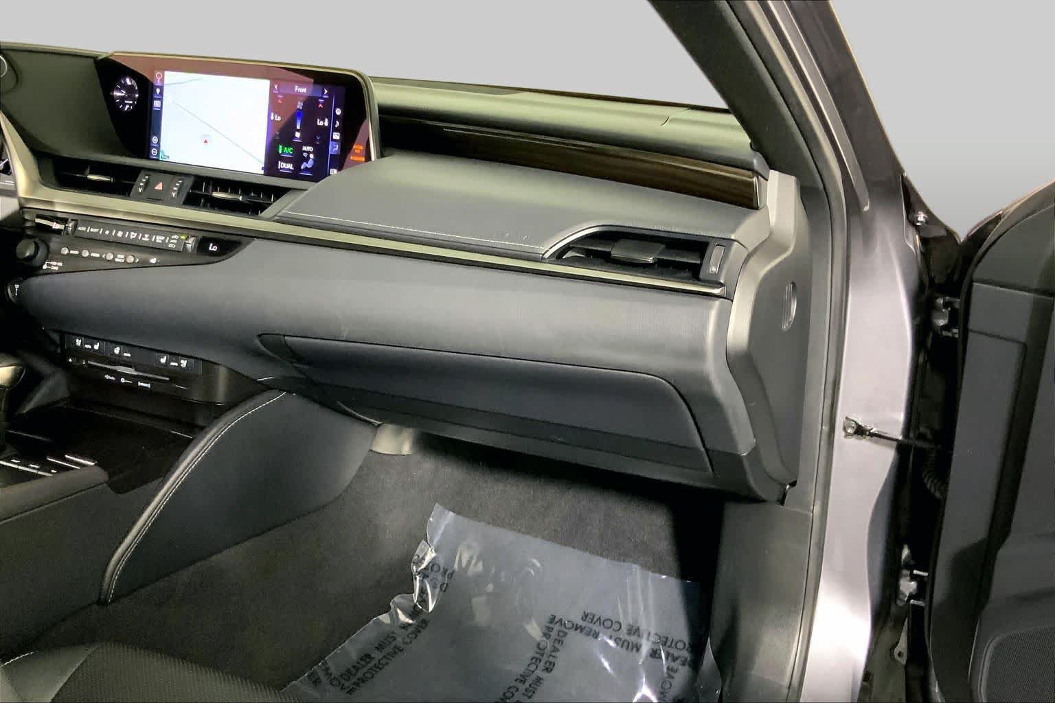 Used 2019 Lexus ES 350 w/ Premium Package FWD image 19