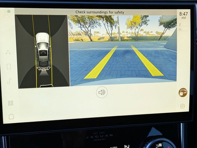 Certified 2024 Jaguar XF R-Dynamic SE image 11