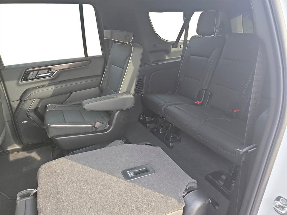 New 2026 GMC Yukon XL Elevation image 30