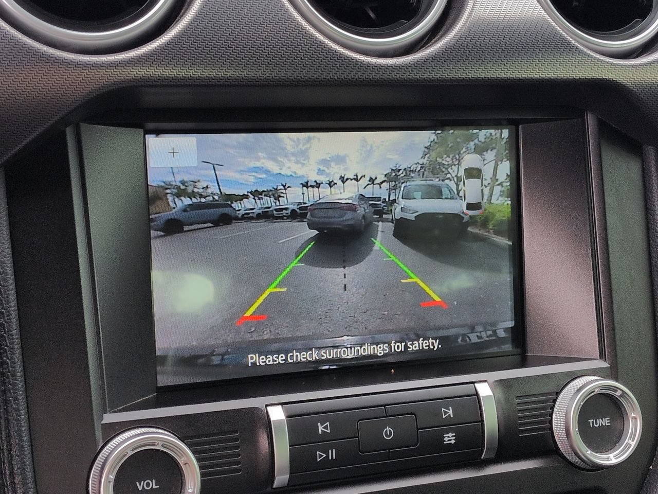 Used 2020 Ford Mustang Premium w/ Equipment Group 201A RWD image 21