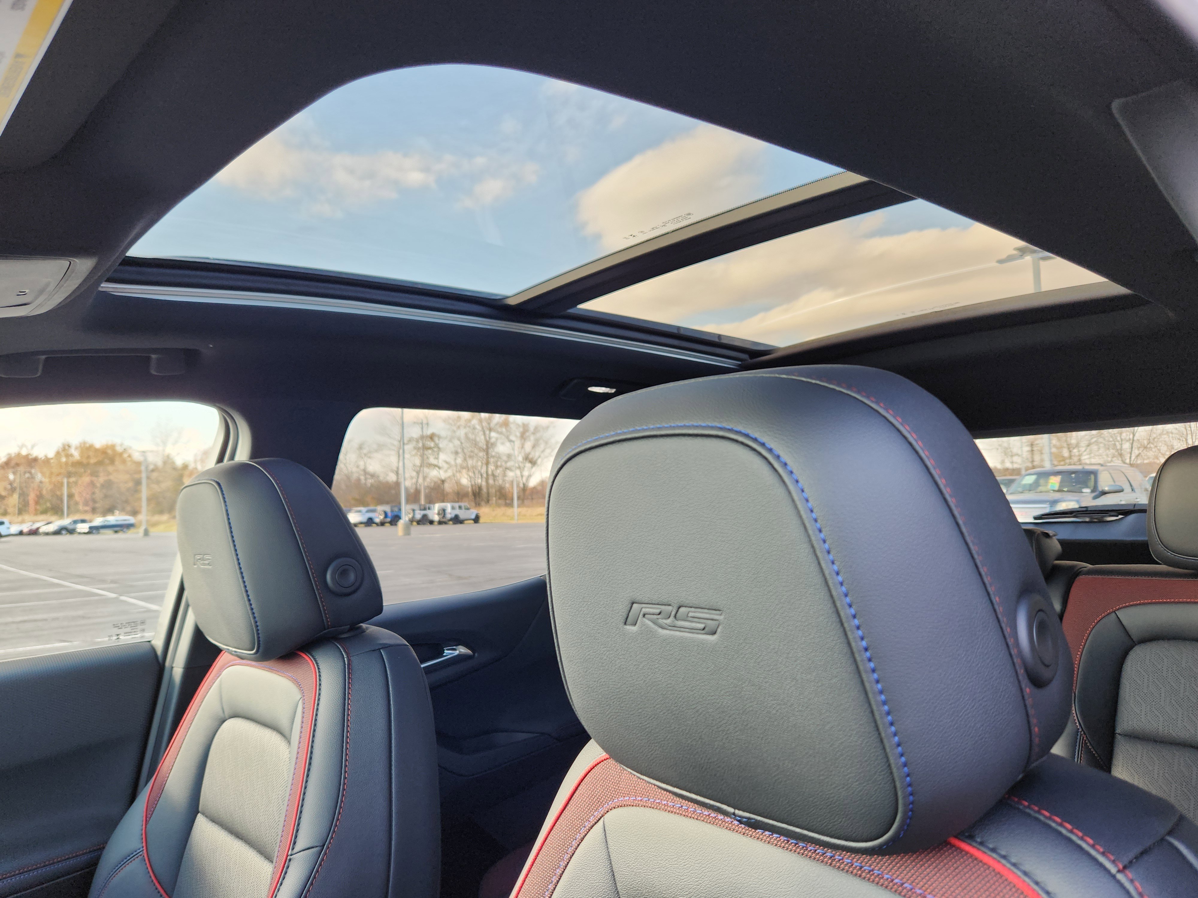 New 2026 Chevrolet Equinox RS image 15