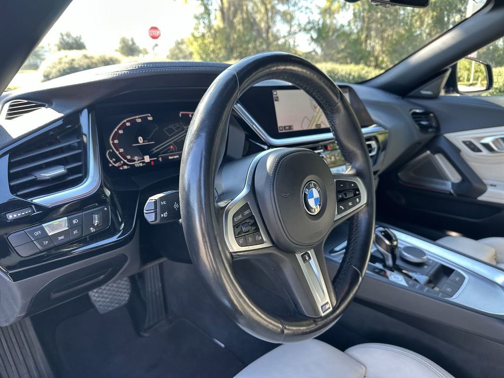 Certified 2023 BMW Z4 sDrive30i w/ Premium Package image 12
