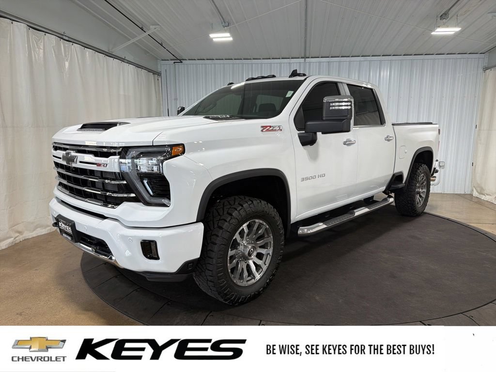 New 2026 Chevrolet Silverado 3500 LT w/ Z71 Chrome Sport Edition