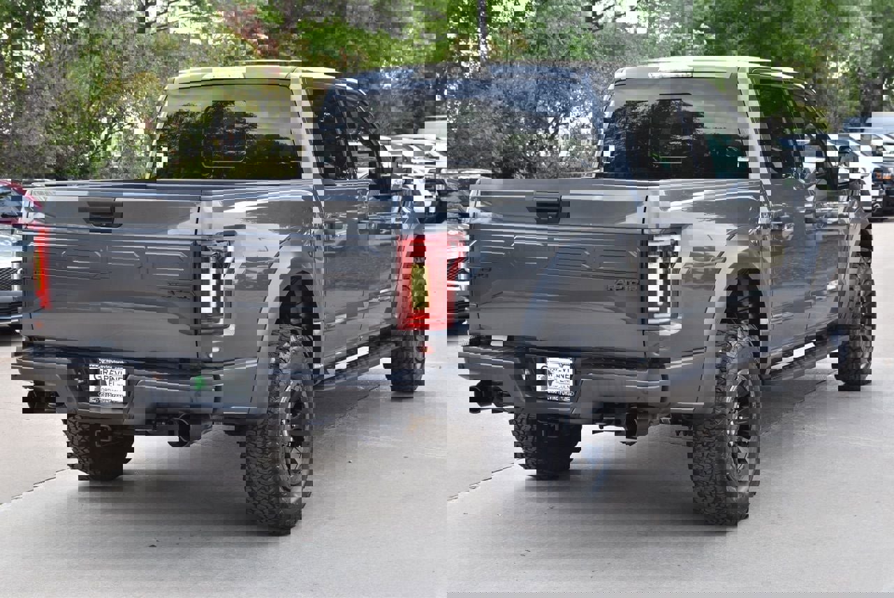 Used 2018 Ford F150 Raptor w/ Equipment Group 801A Mid image 8