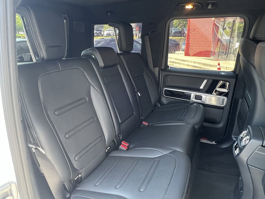 Used 2025 Mercedes-Benz G 550 image 31