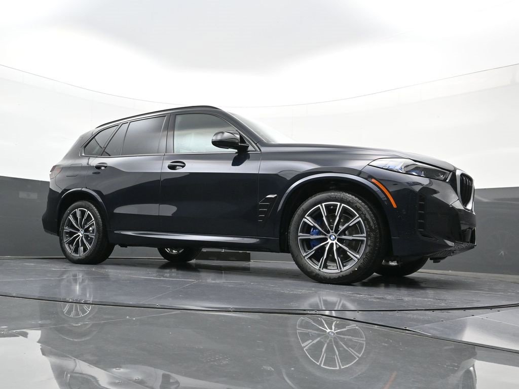 New 2026 BMW X5 M60i image 32