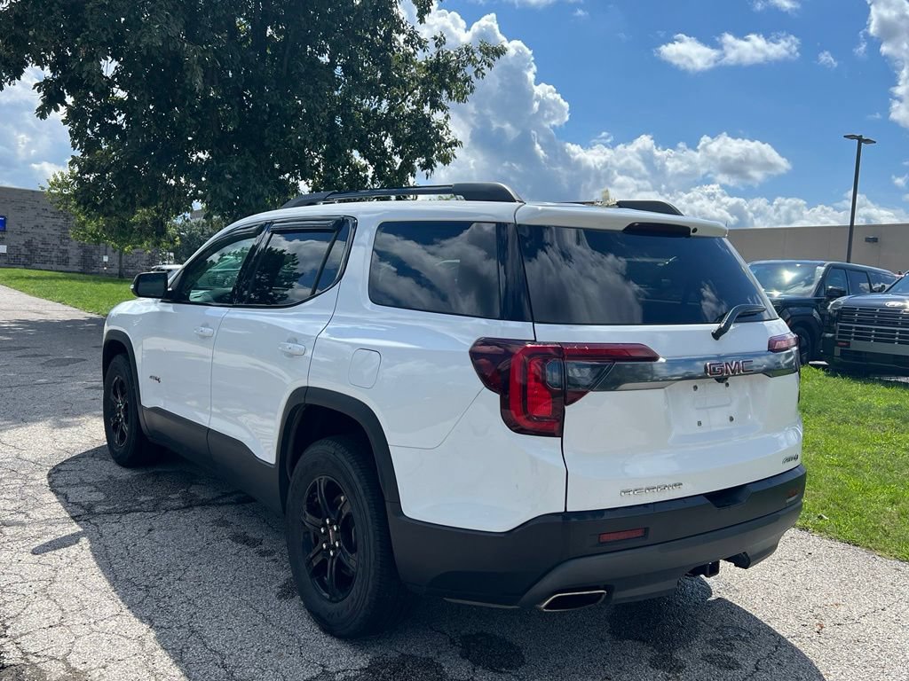 Used 2023 GMC Acadia AT4 w/ Preferred Package AWD/4WD image 3