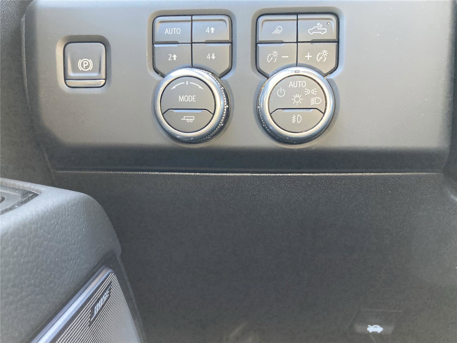 New 2026 GMC Sierra 2500 Denali w/ Denali Reserve Package image 14