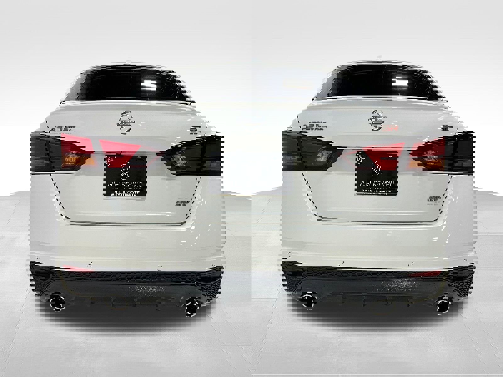 Used 2024 Nissan Altima 2.5 SR image 3