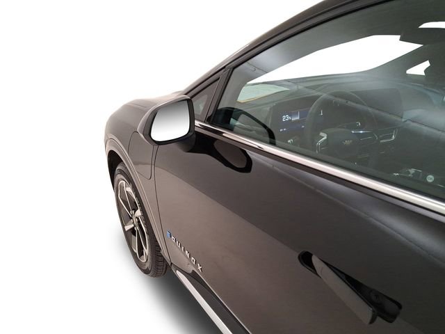 Used 2025 Chevrolet Equinox EV LT w/ Convenience Package image 10