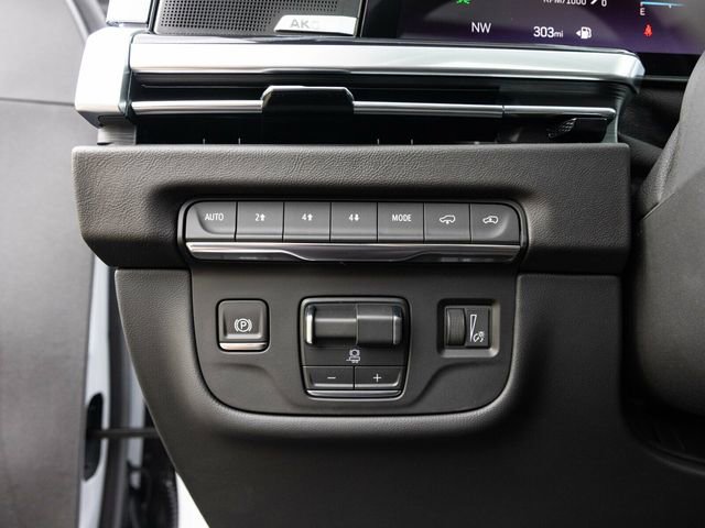 Used 2026 Cadillac Escalade ESV Sport w/ Touring Package image 31