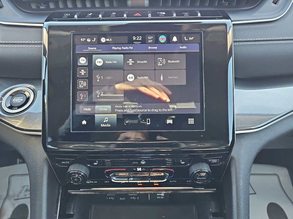 Used 2021 Jeep Grand Cherokee L Laredo w/ Luxury Tech Group I image 26