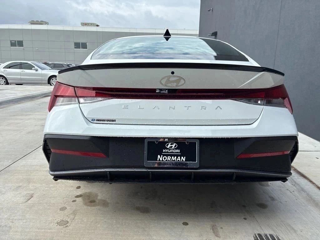 New 2026 Hyundai Elantra Sport FWD image 5