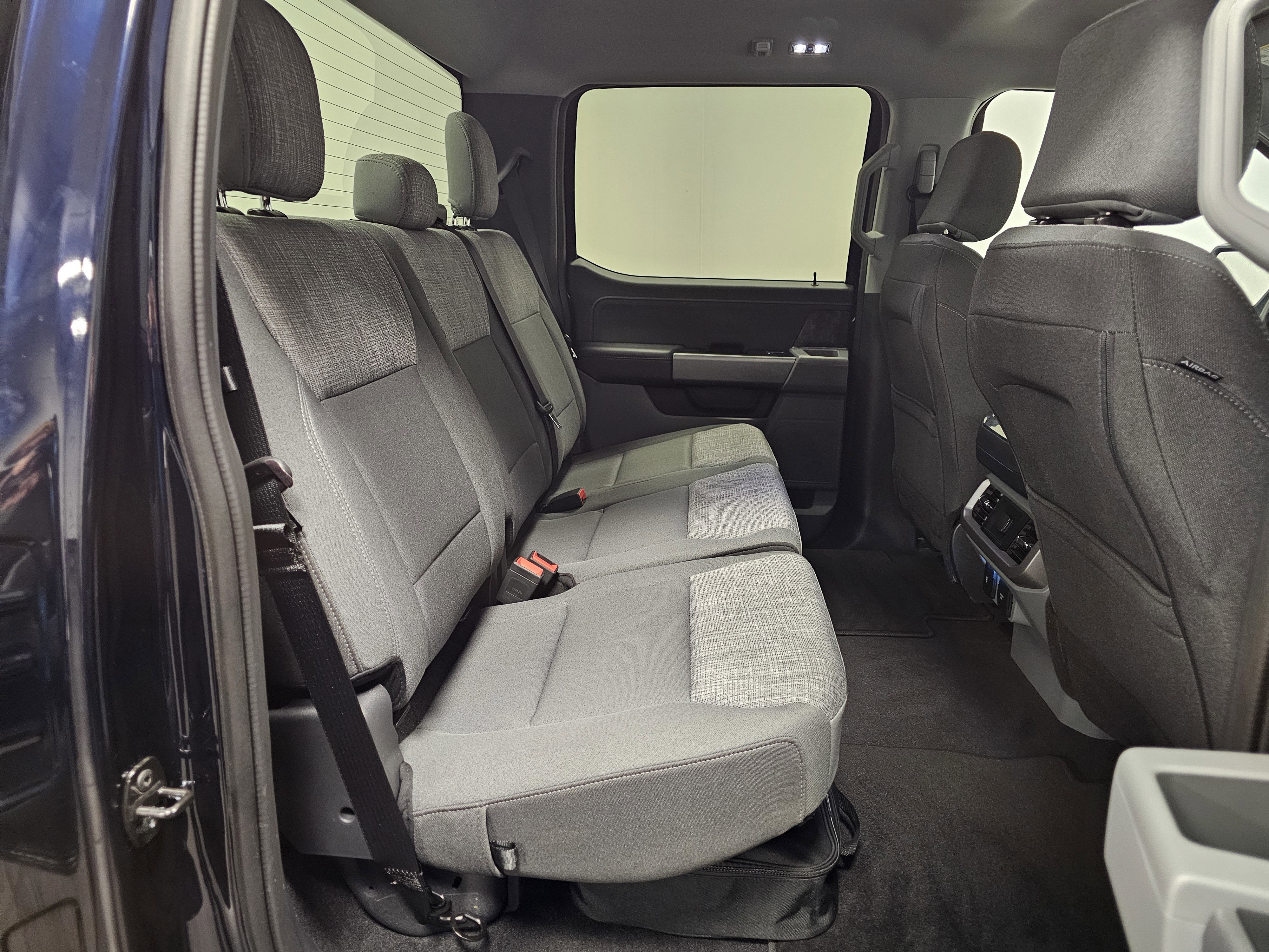 Used 2023 Ford F150 Lightning XLT image 17