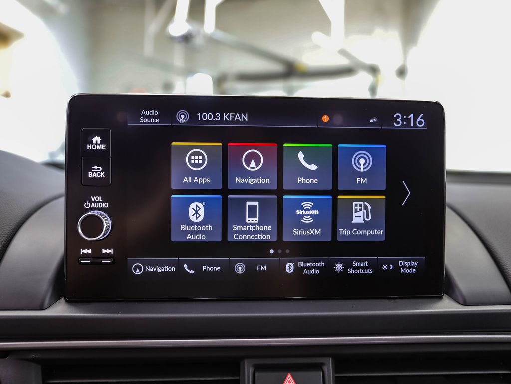 Used 2025 Honda Pilot Elite image 15