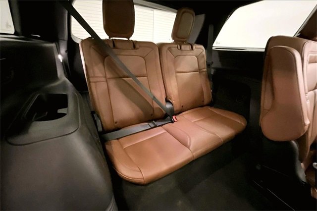 Used 2023 Lincoln Aviator Reserve w/ Elements Package Plus image 28