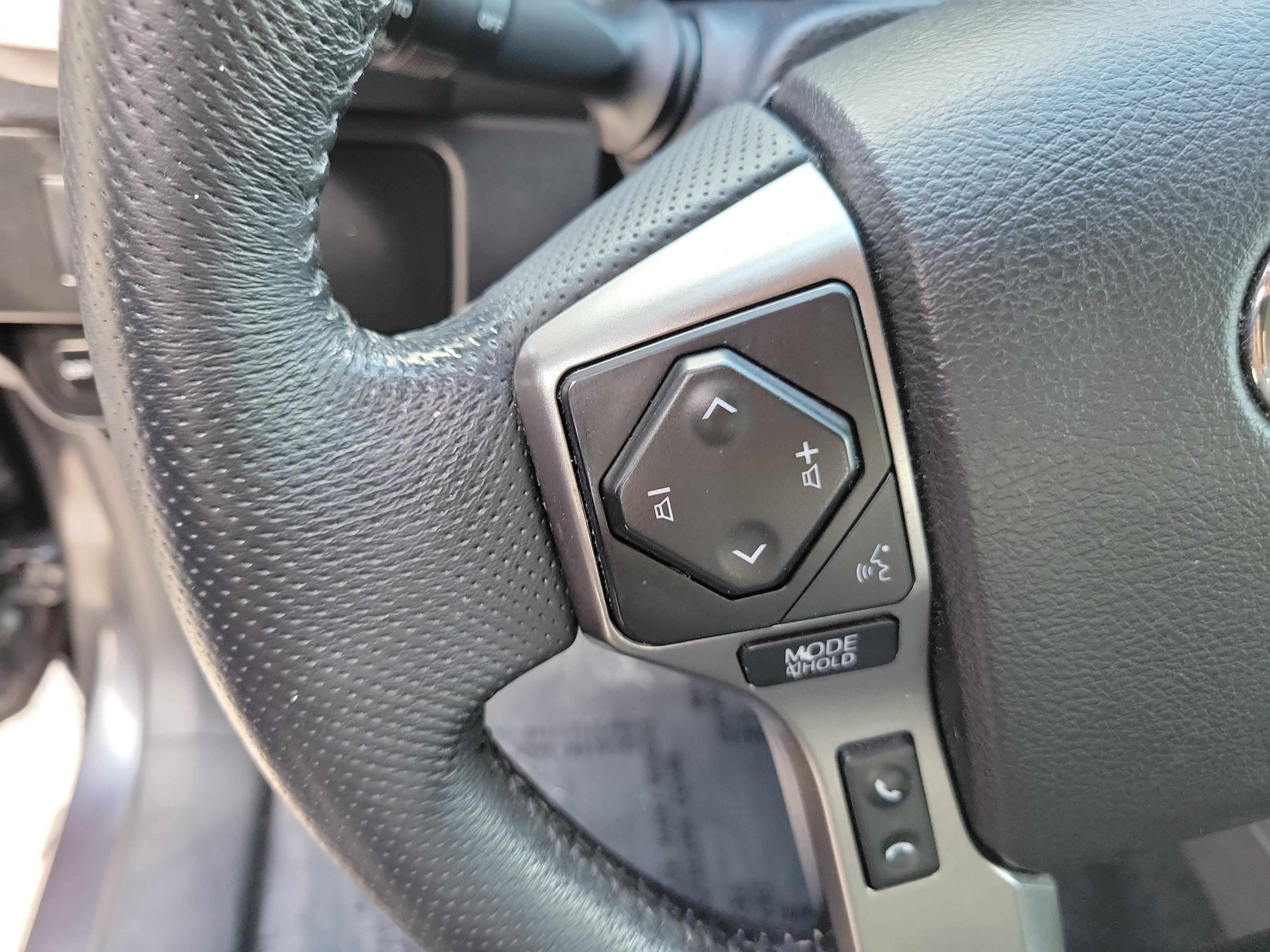 Used 2021 Toyota Tacoma SR5 RWD image 24