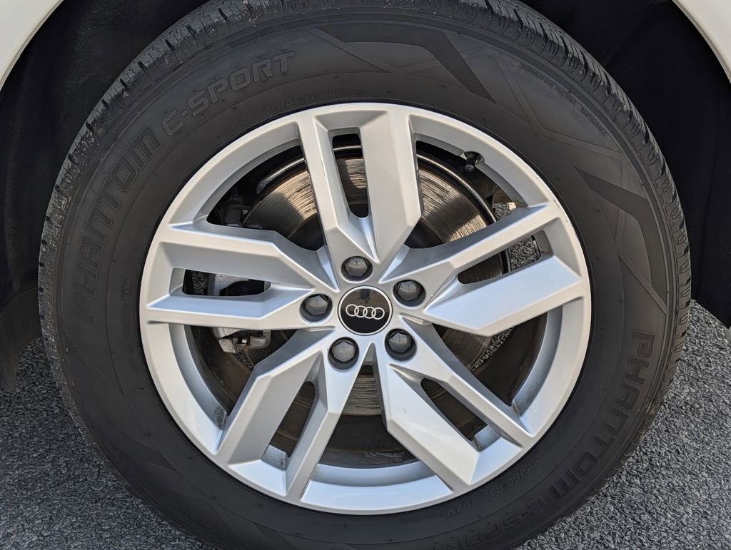 Used 2022 Audi Q5 2.0T Premium AWD/4WD image 9
