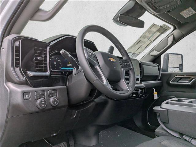 New 2026 Chevrolet Silverado 2500 LT w/ Z71 Off-Road Package AWD/4WD image 9