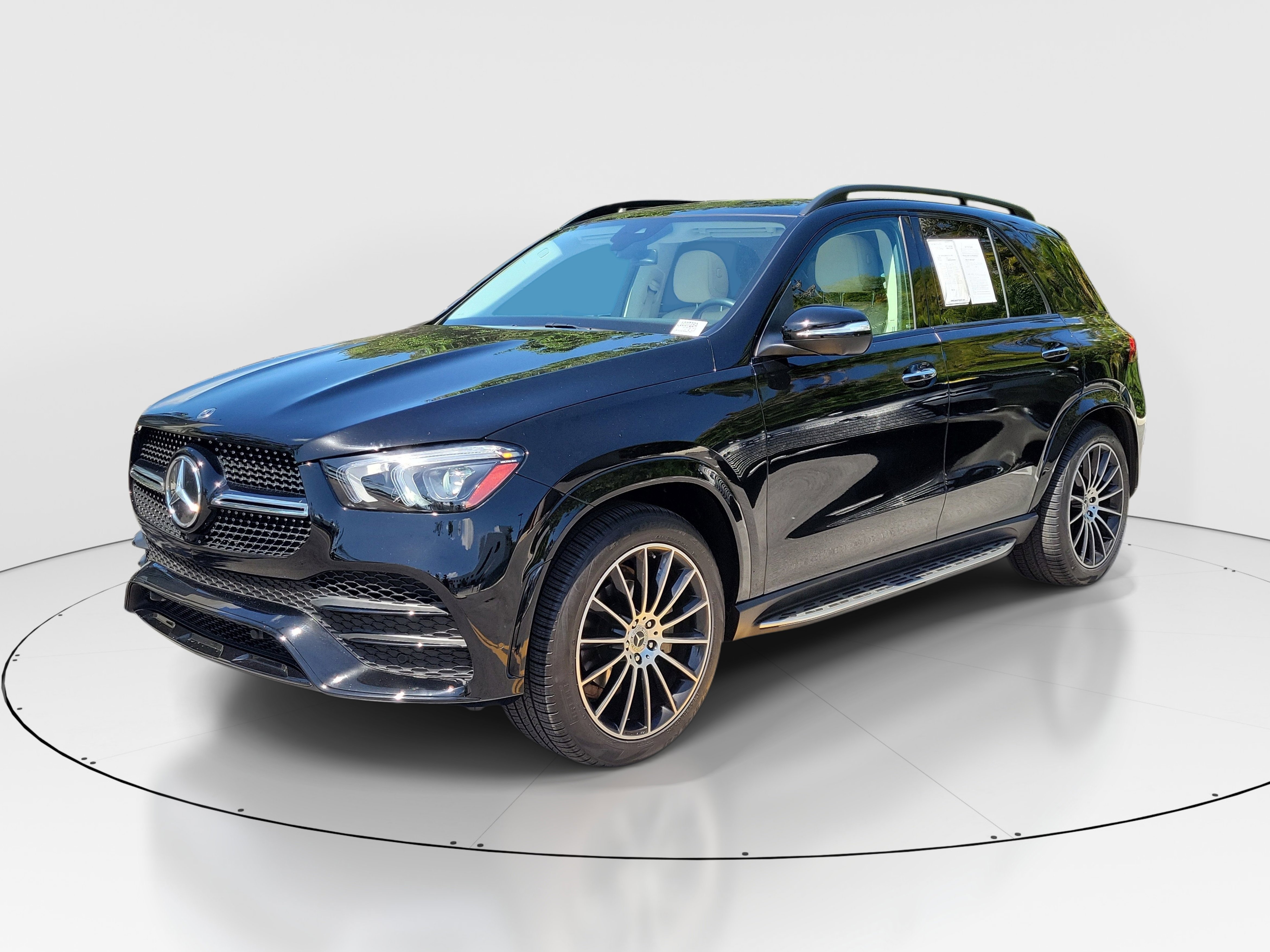 Used 2023 Mercedes-Benz GLE 350 4MATIC image 3