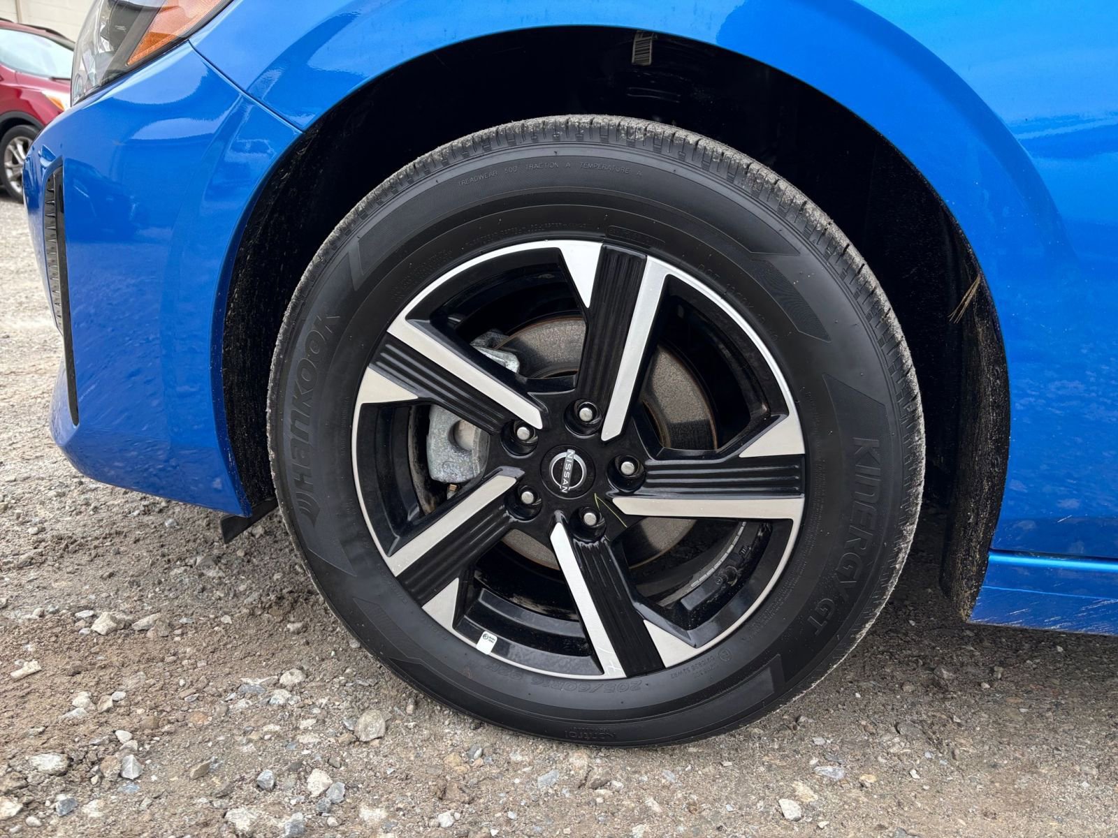 Used 2025 Nissan Sentra SV image 28