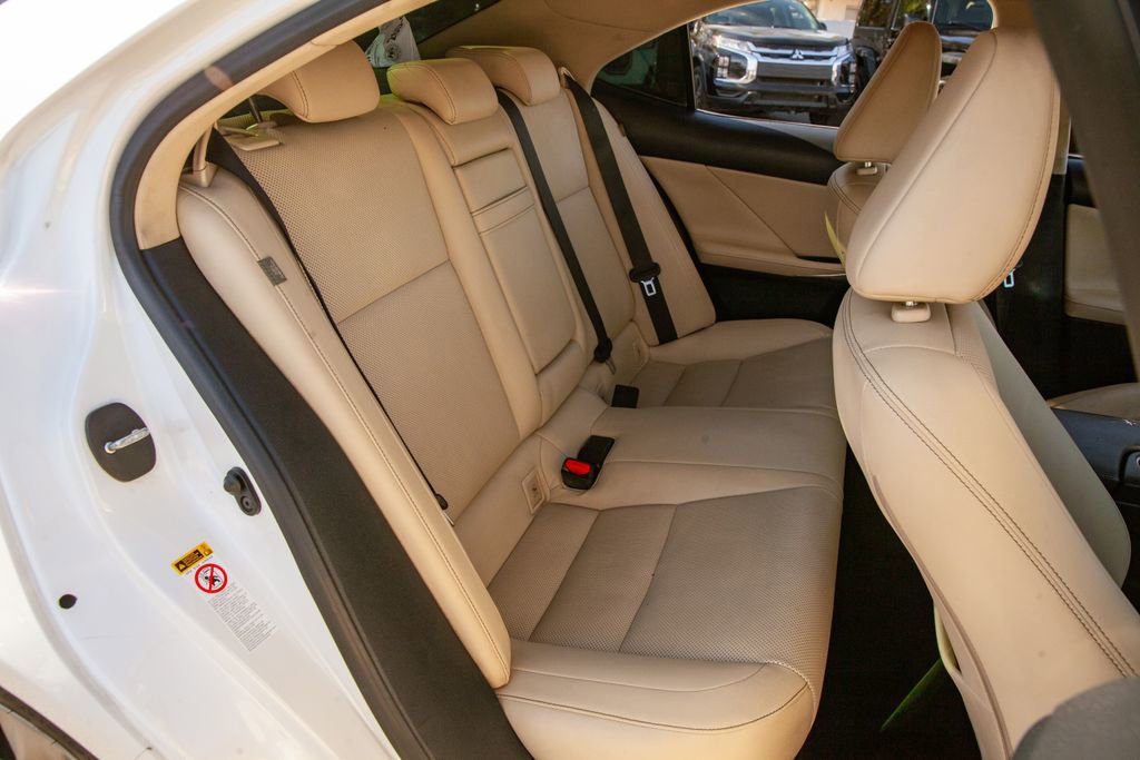 Used 2014 Lexus IS 350 w/ Navigation Package image 12