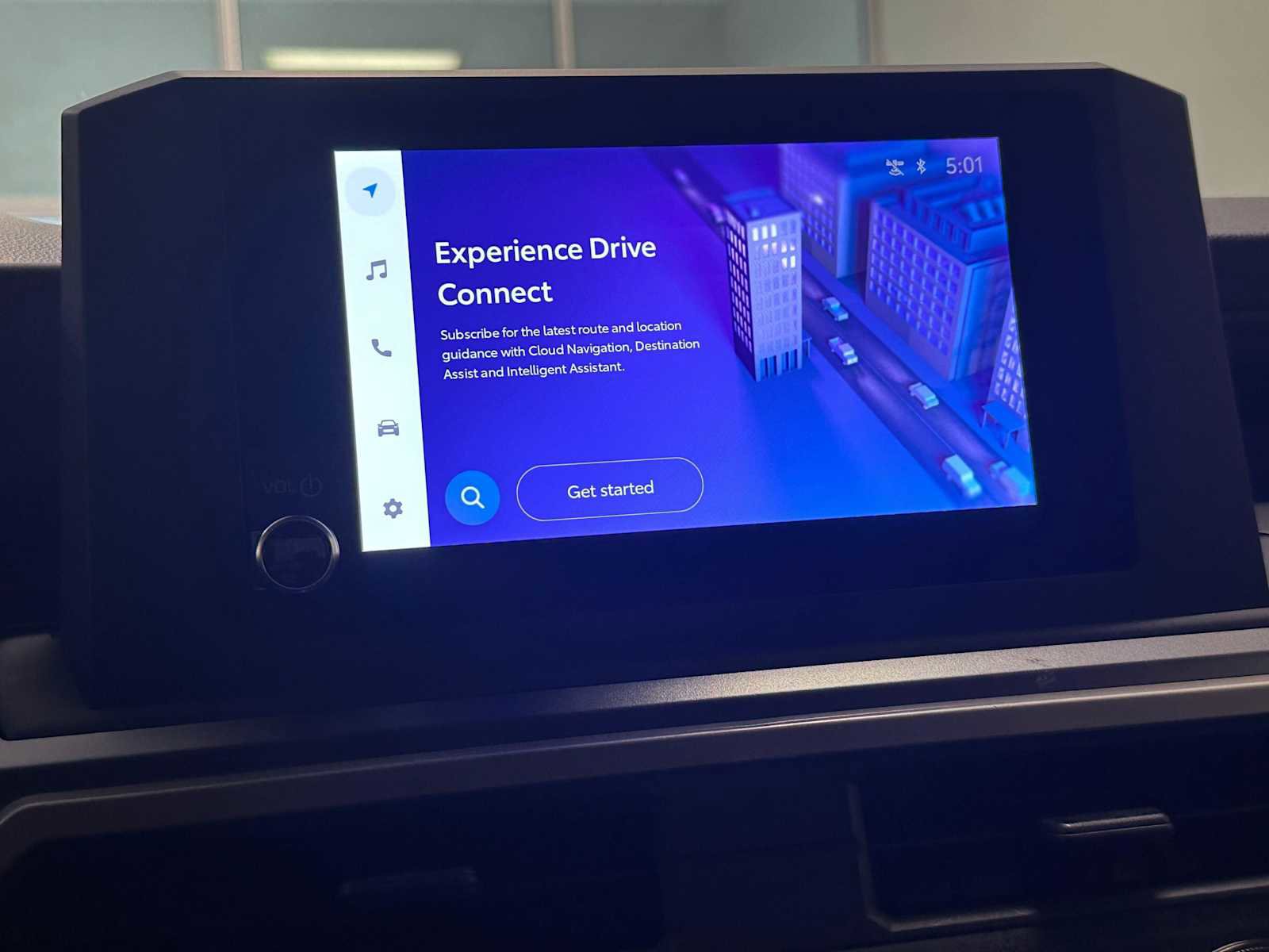 Certified 2025 Toyota Tacoma SR5 image 13