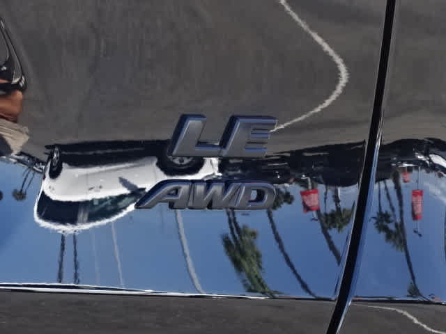 Certified 2025 Toyota RAV4 LE AWD/4WD image 11