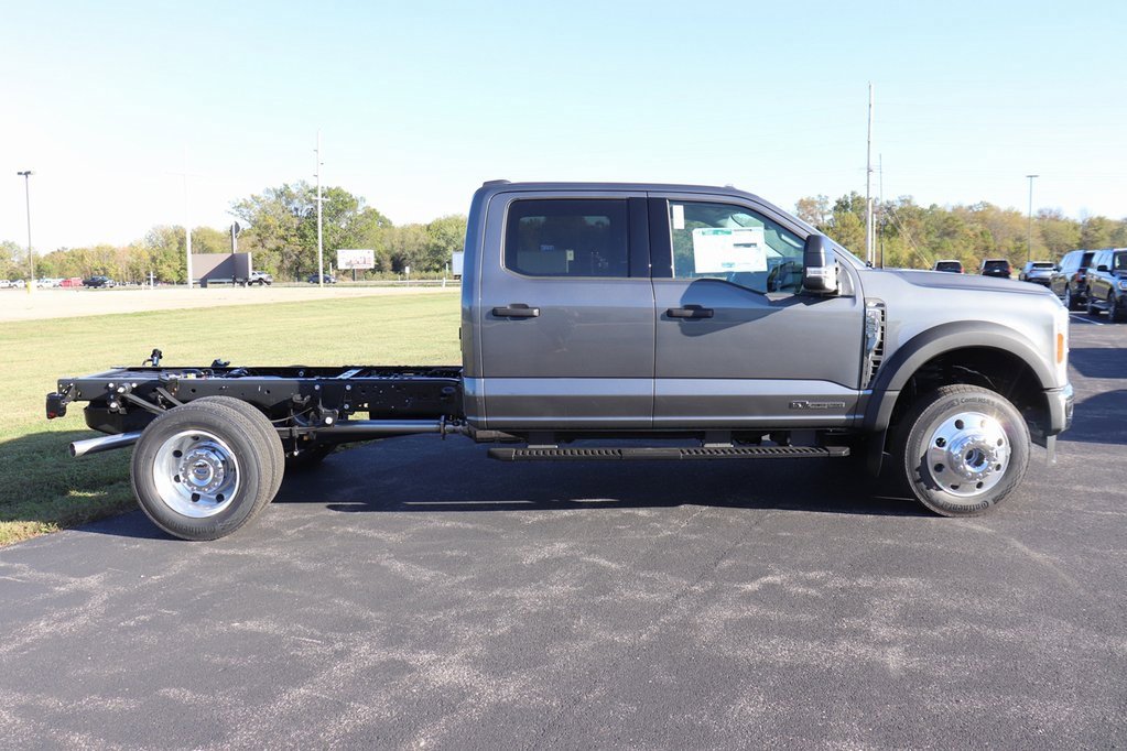 New 2026 Ford F450 XLT w/ XLT Value Package image 17