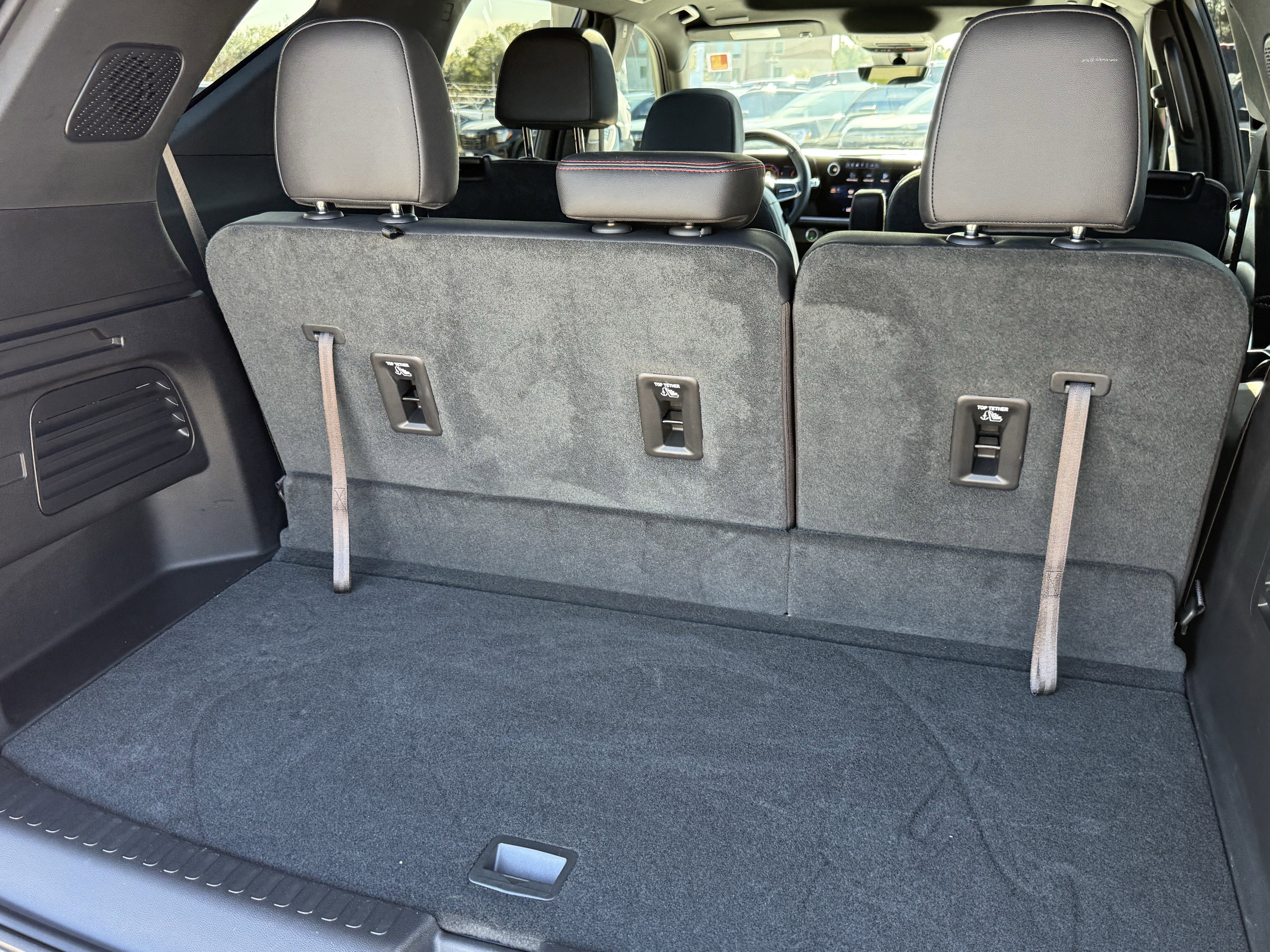 Used 2025 Chevrolet Traverse Z71 w/ Enhanced Driving Package image 33