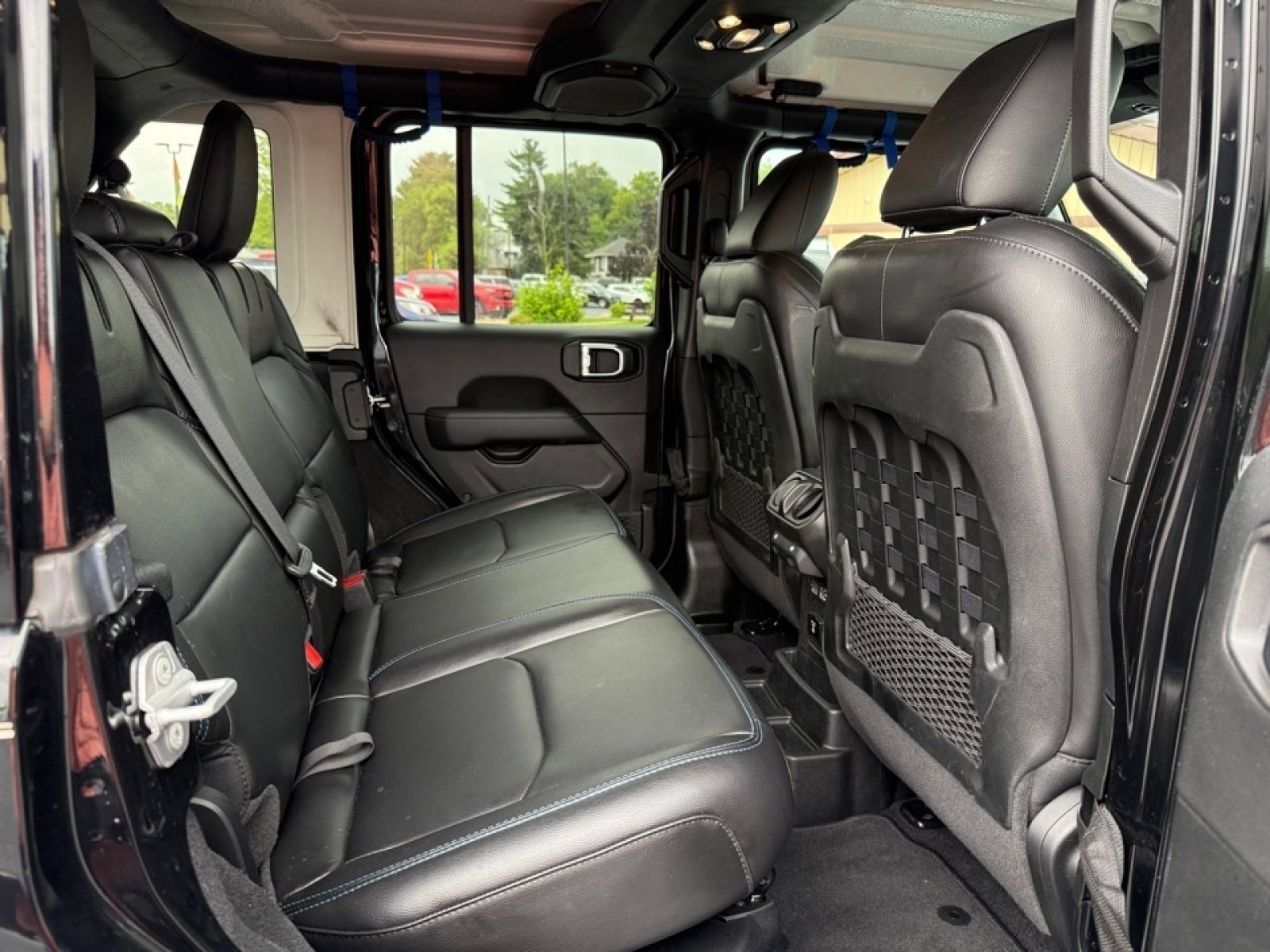 Used 2021 Jeep Wrangler Unlimited Rubicon 4xe w/ Steel Bumper Group image 30