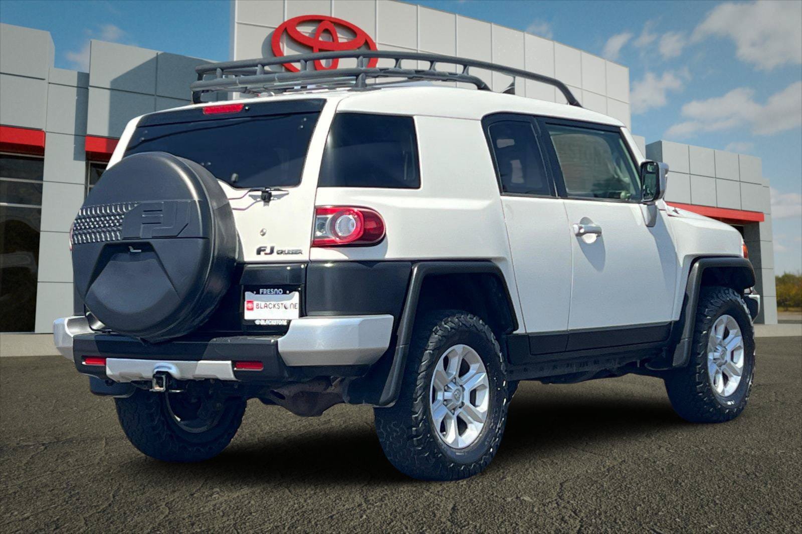 Used 2013 Toyota FJ Cruiser 4WD w/ Convenience Pkg image 3