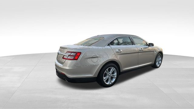Used 2018 Ford Taurus SE image 29