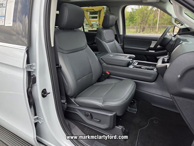 New 2026 Ford Expedition Max Active RWD image 13