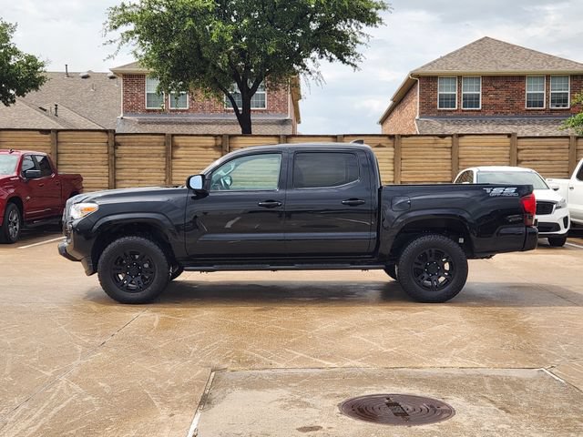 Used 2022 Toyota Tacoma SR w/ SR Convenience Package RWD image 12