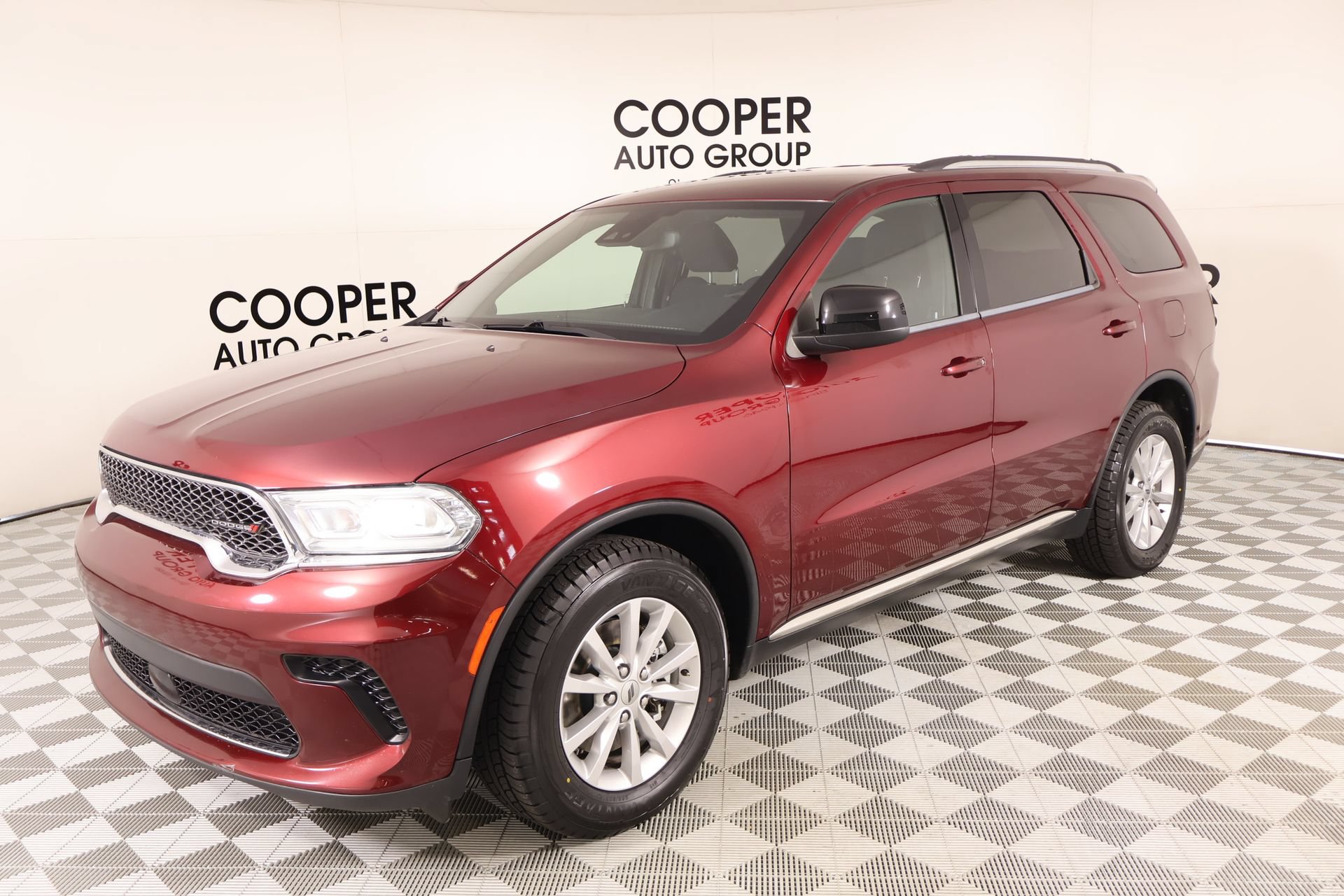 Used 2023 Dodge Durango SXT Launch Edition RWD image 9