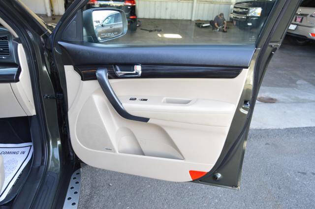 Used 2013 Kia Sorento EX w/ Premium Plus Pkg image 33