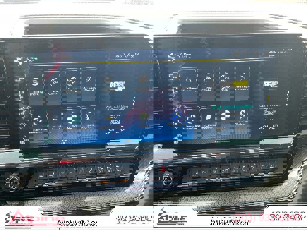 Used 2024 Chevrolet Silverado 1500 ZR2 w/ Technology Package image 17