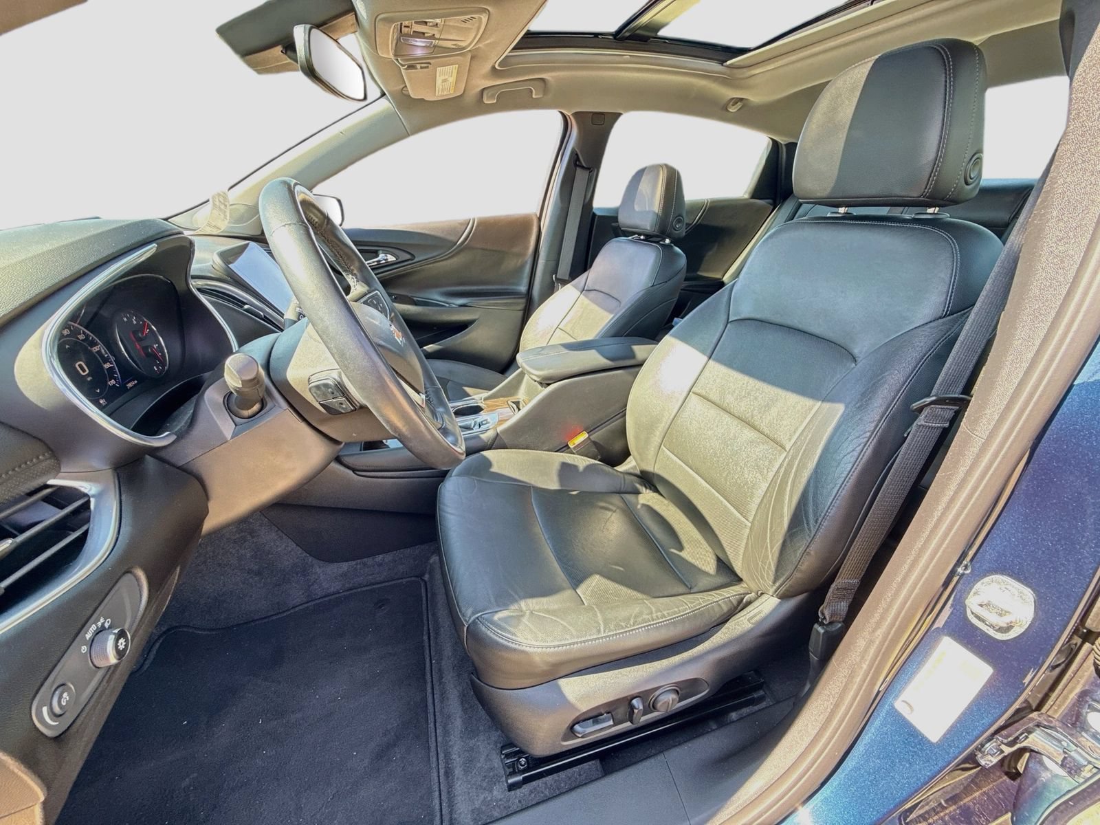Used 2020 Chevrolet Malibu Premier FWD image 11