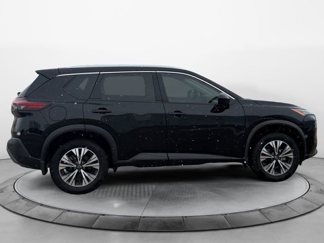 Used 2023 Nissan Rogue SV w/ SV Premium B Package image 2
