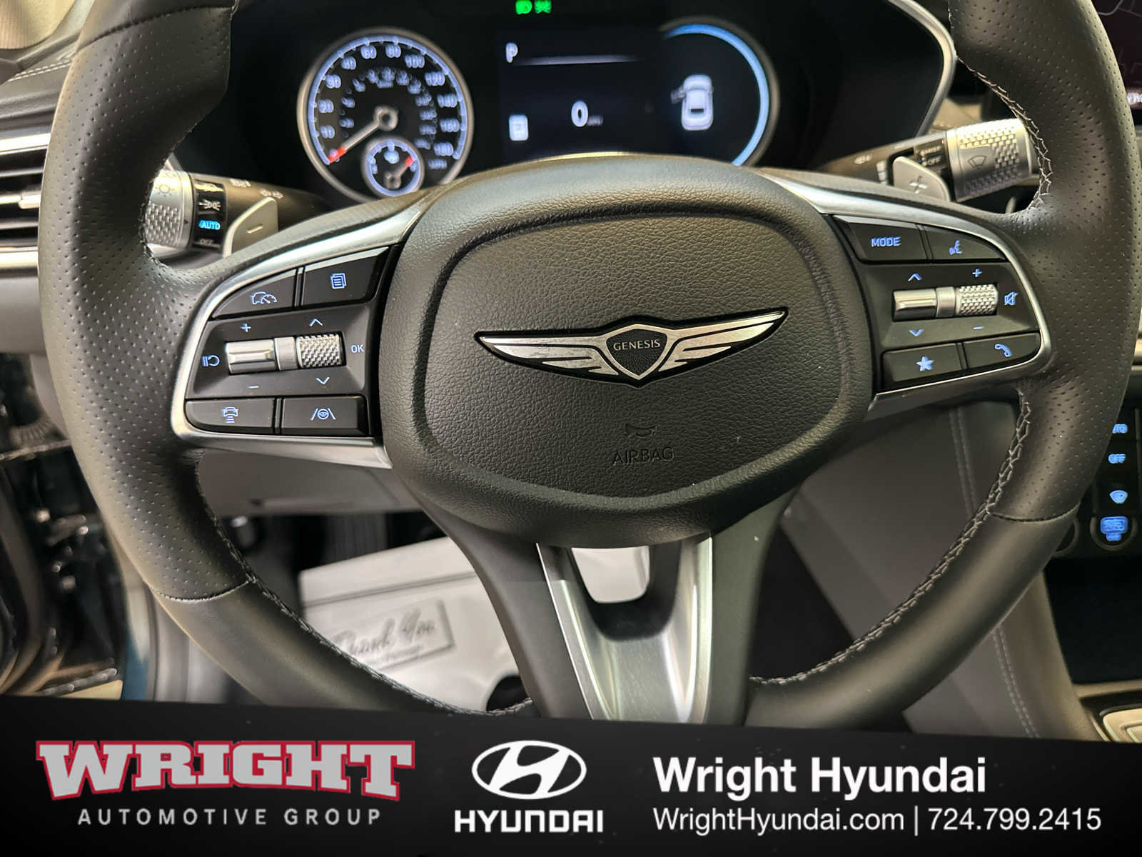 Certified 2025 Genesis G70 2.5T image 20