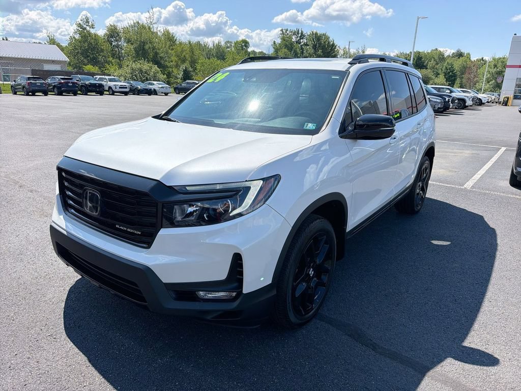 Used 2024 Honda Passport Black Edition image 4
