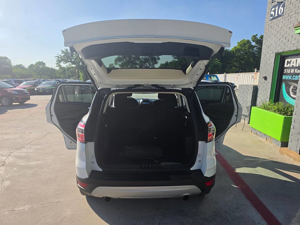 Used 2018 Ford Escape SE w/ SE Sync 3 Package AWD/4WD image 24