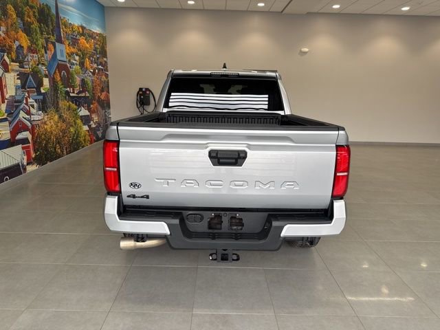 Used 2024 Toyota Tacoma TRD Off-Road image 4