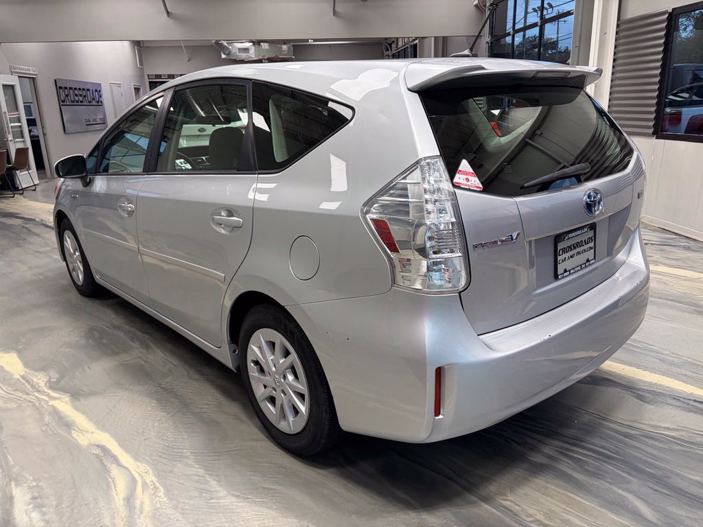 Used 2012 Toyota Prius V Three FWD image 32